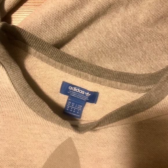 Womens Adidas Sweatshirt Size Large Like New - Picture 3 of 3